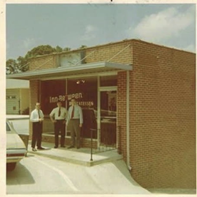 Archival photo of the Inn-Between Deli storefront